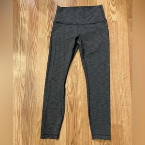 Lululemon Align High Rise 25” legging.  Never worn